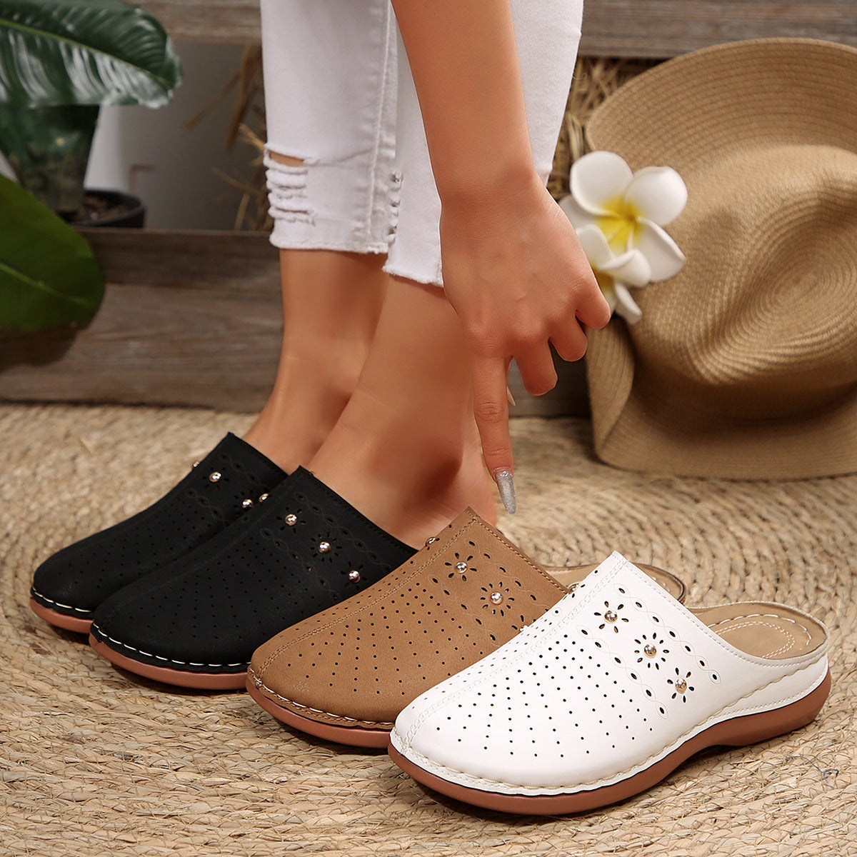 Damen Offene Clogs mit modischem Lochmuster und komfortabler Fußbettung R&B