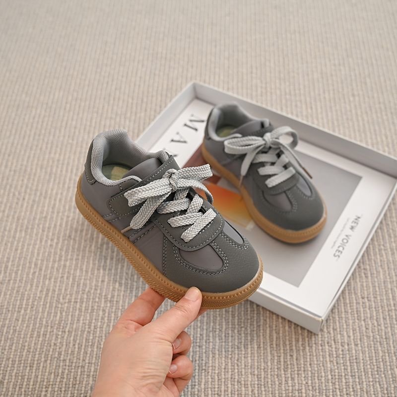 Damen sportliche Sneaker mit atmungsaktiver Oberfläche und modischem Design R&B