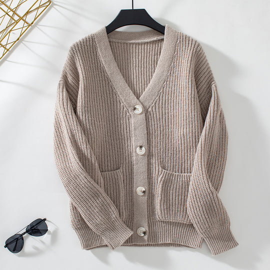 Damen Strickjacke mit tiefem V-Ausschnitt und praktischen Taschen R&B