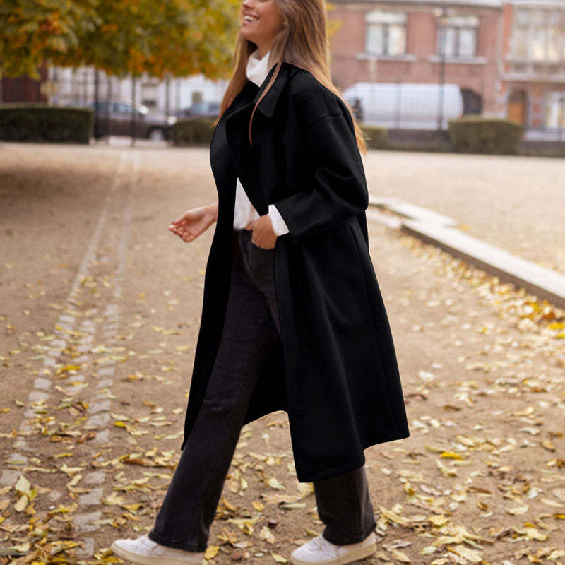 Damen eleganter Oversized Mantel im minimalistischen Stil mit strukturierten Details R&B