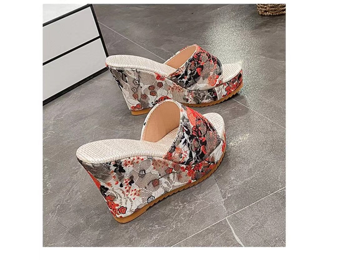 Damen Wedge-Sandalen mit schickem Schlangenleder-Design und gepolsterter Sohle R&B