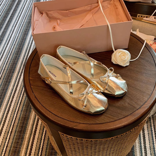 Damen Ballerinas mit feinen Riemen und charmantem Schleifendetail R&B