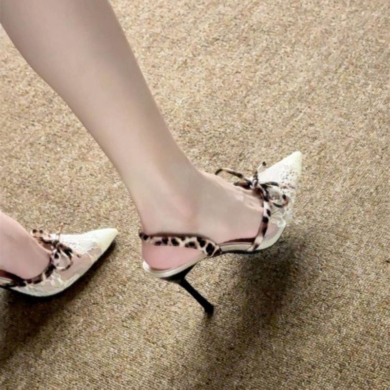 Damen elegante Slingback Pumps mit Spitze und Tiermotiven R&B