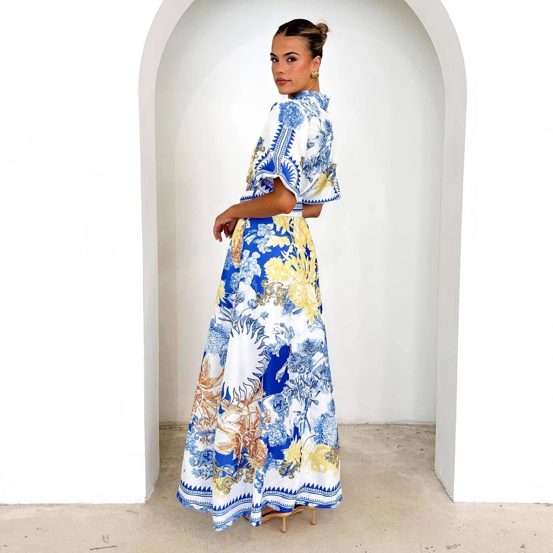 Damen Maxikleid mit floralem Knopfleisten-Design und tailliertem Gürtel R&B