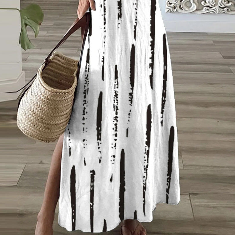 Damen Maxikleid im modernen Mustermix mit V-Ausschnitt und hohem Schlitz R&B