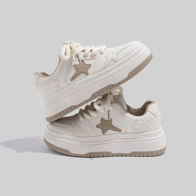 Damen Modische Chunky Sneakers mit dekorativen Sternenapplikationen R&B