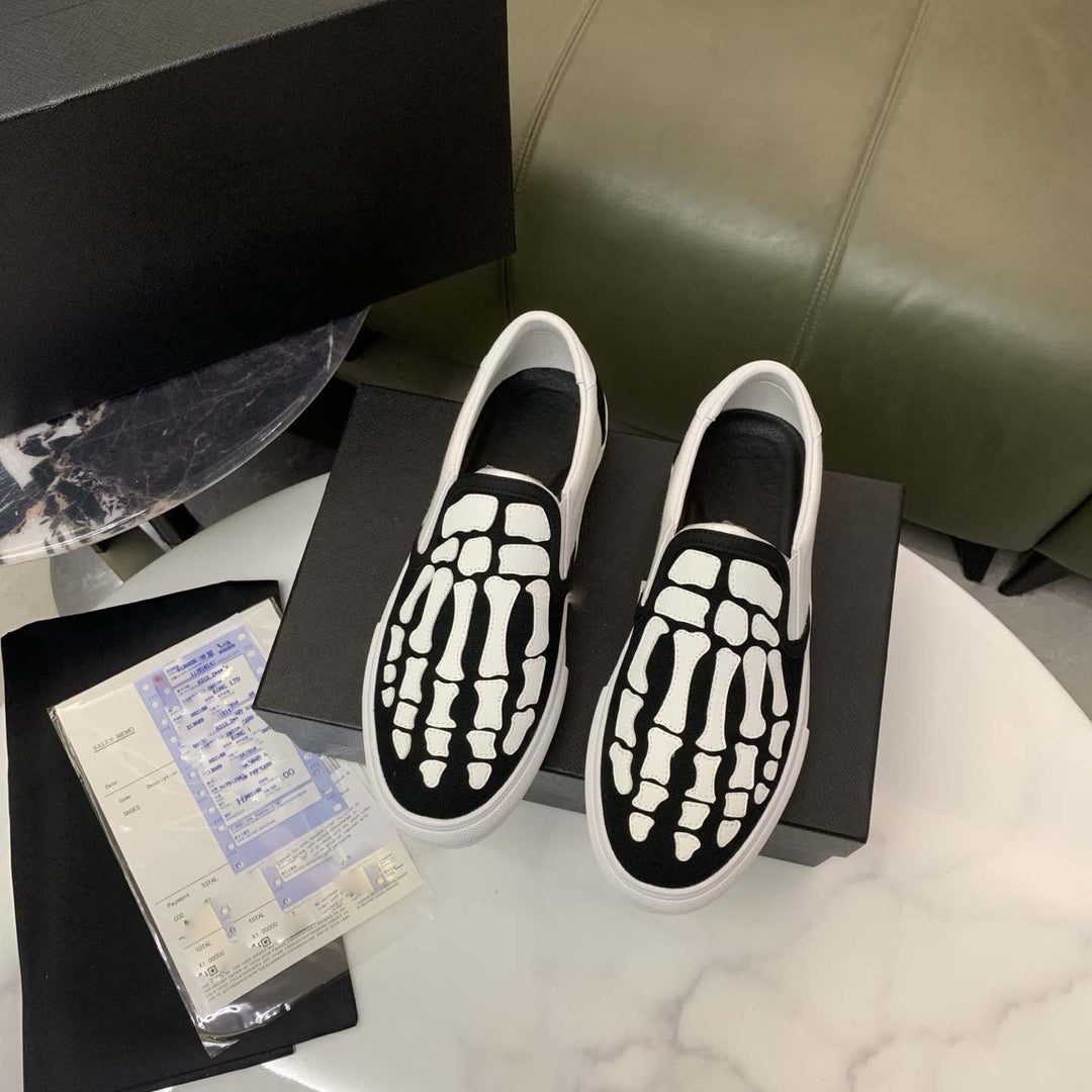 Damen Slip-On Sneakers mit innovativem Oberflächenmuster und rutschfester Sohle R&B