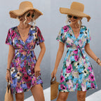 Damen Wickelkleid mit floralem Muster und schwingendem Rock R&B