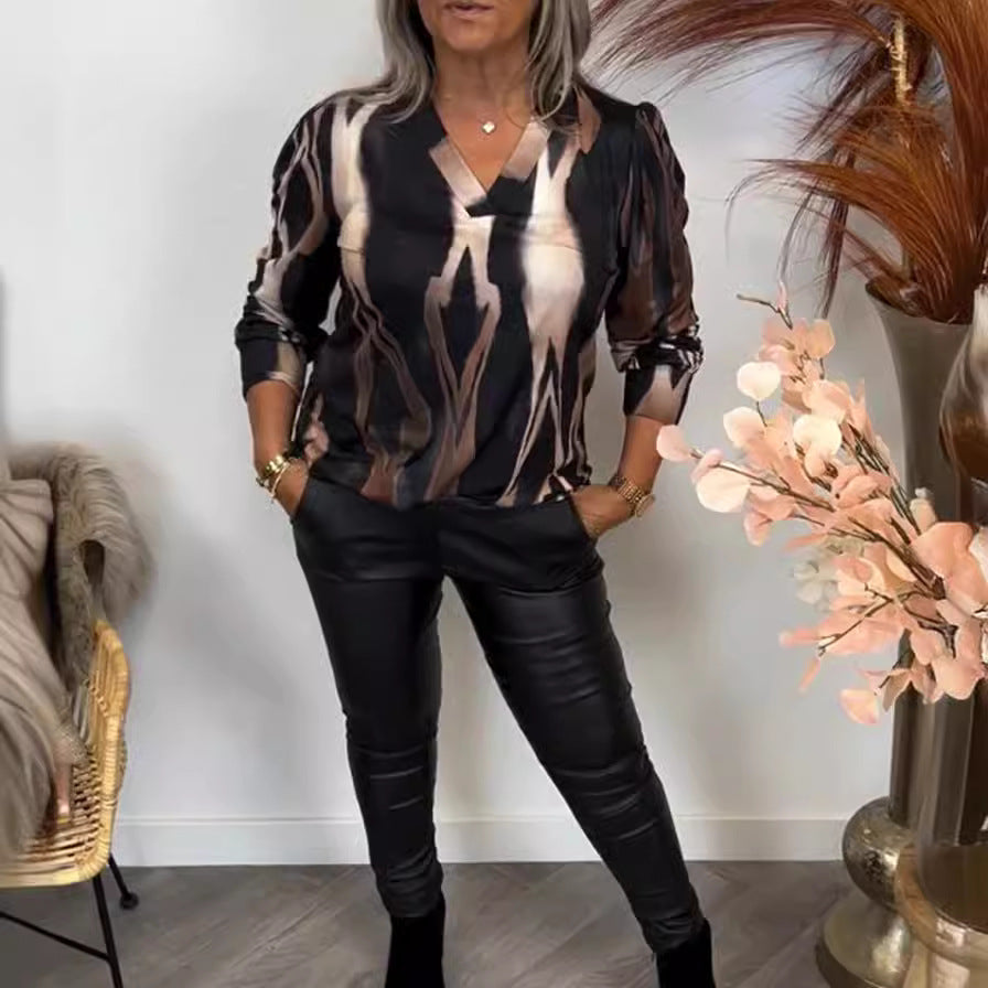 Damen elegante Bluse mit V-Ausschnitt und trendigem Muster Heidi-Mode