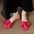 Damen Flache Sandalen mit dekorativer Blumenapplikation und komfortabler Fußbett