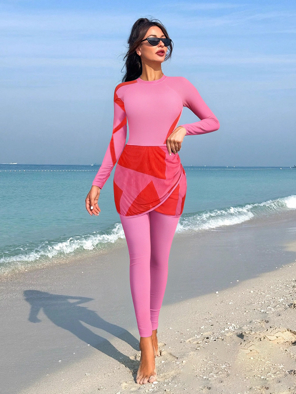 Damen Sportlicher Badeanzug mit schwingendem Rock R&B