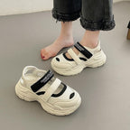 Damen Sportliche Sneaker mit verstellbaren Klettverschlüssen