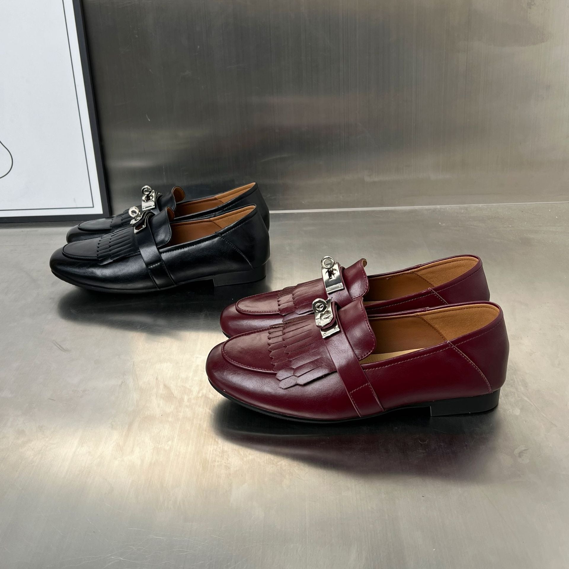Damen Mokassins mit modischen Fransen und elegantem Schnallen-Detail R&B