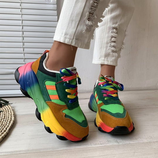 Damen Sportliche Sneakers mit buntem Design und verspielten Schnürsenkeln R&B