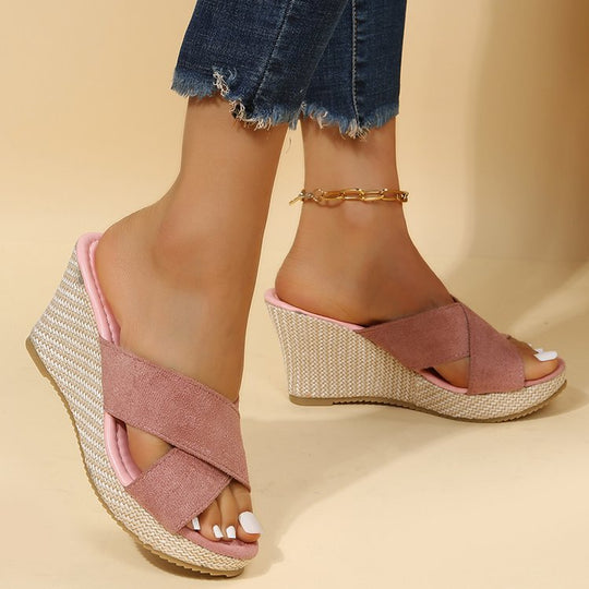 Damen Wedge-Sandalen mit großzügigem Cross-Riemendesign und gepolsterter Sohle R&B