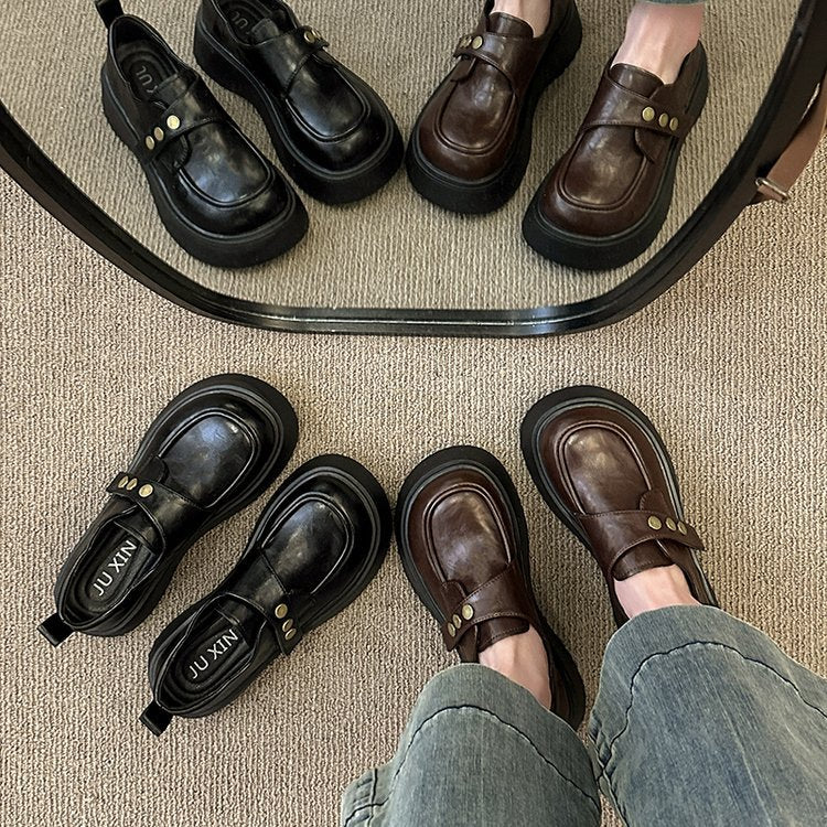 Damen modische Slide-On Clogs mit elastischem Riemen und robustem Sohlenprofil R&B