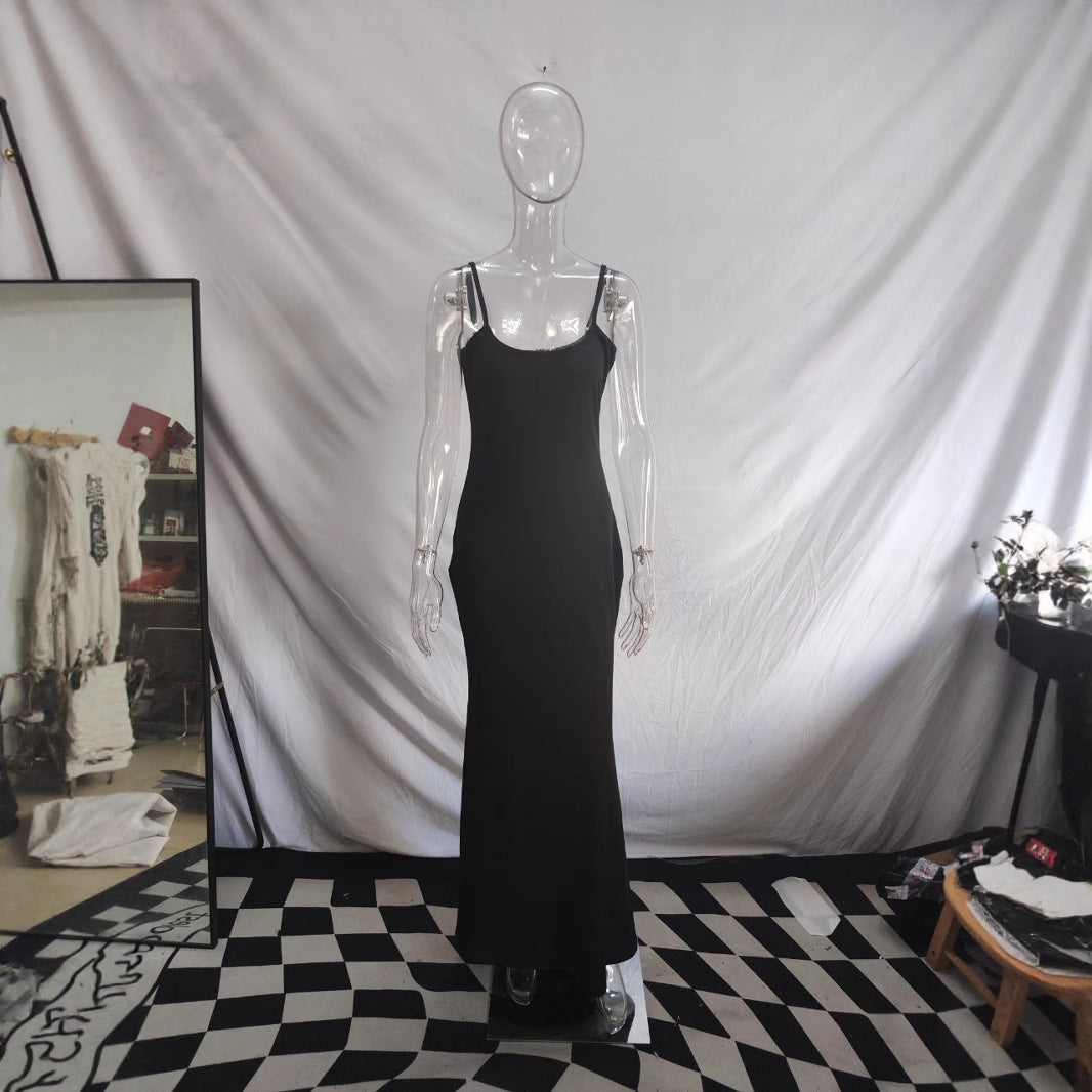 Damen Langes Kleid mit schmalen Spaghettiträgern und figurschmeichelndem Schnitt R&B