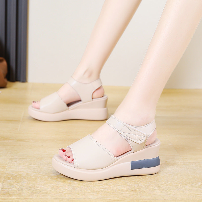 Damen Wedge-Sandalen mit komfortablem Fußbett und elegantem Riemendesign R&B