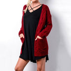 Damen Strickjacke mit Taschen und detailreicher Zopfmusterstruktur R&B