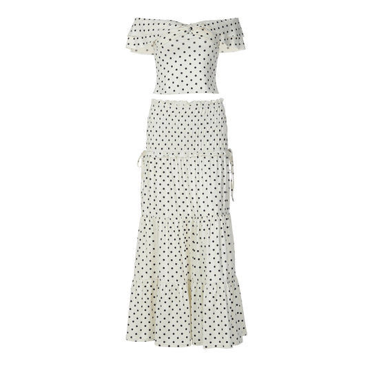 Damen Verspieltes Maxikleid mit schulterfreiem Design und voluminiösen Rüschen R&B