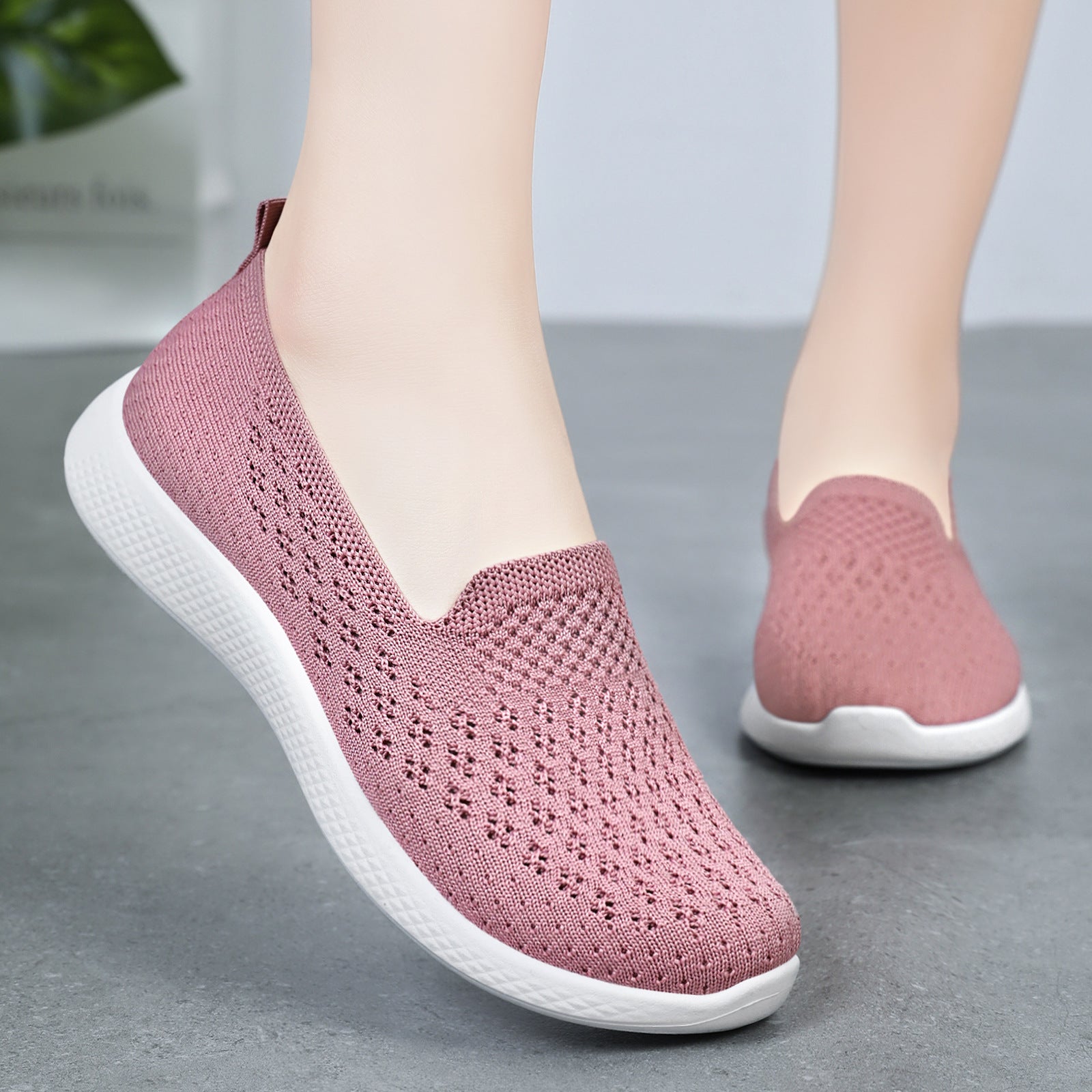 Damen Atmungsaktive Slip-On Sneakers mit elastischem Strickoberteil R&B