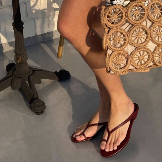 Damen elegante Zehentrenner-Sandaletten mit minimalistischem Design und modischem Riemen R&B