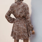 Damen trendiges Hemdblusenkleid mit elegantem Leopardenmuster