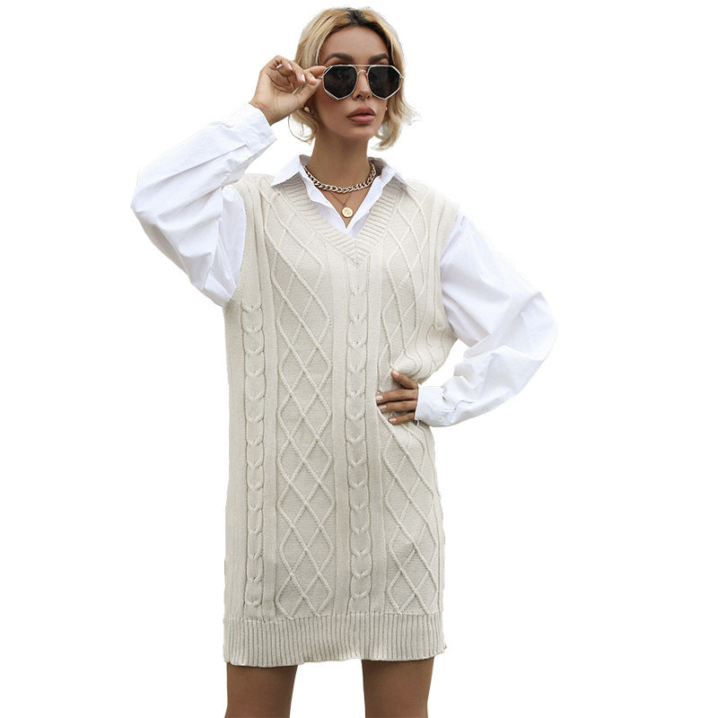 Damen Strickkleid mit V-Ausschnitt und Rippstruktur R&B
