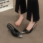 Damen Slingback Pumps mit spitzem Design und glänzendem Metallverschluss R&B