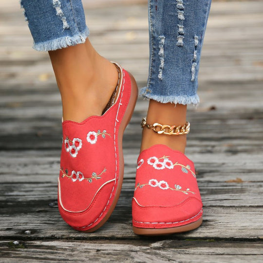 Damen geschlossene Clogs mit floralem Design und komfortablem Fußbett R&B