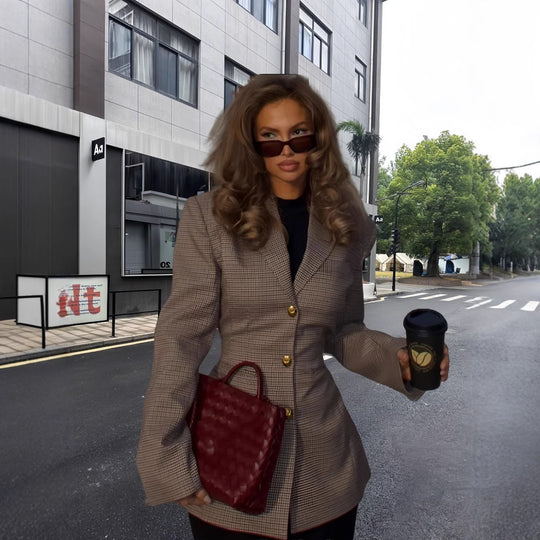 Damen Elegante Karojacke mit strukturiertem Schnitt und Goldknöpfen R&B