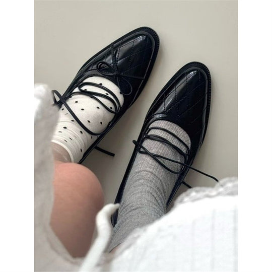 Damen elegante Schnürschuhe mit glänzendem Obermaterial und dekorativem Muster R&B