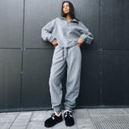 Damen gemütlicher Fleece-Jogginganzug mit hohem Kragen und Kängurutaschen