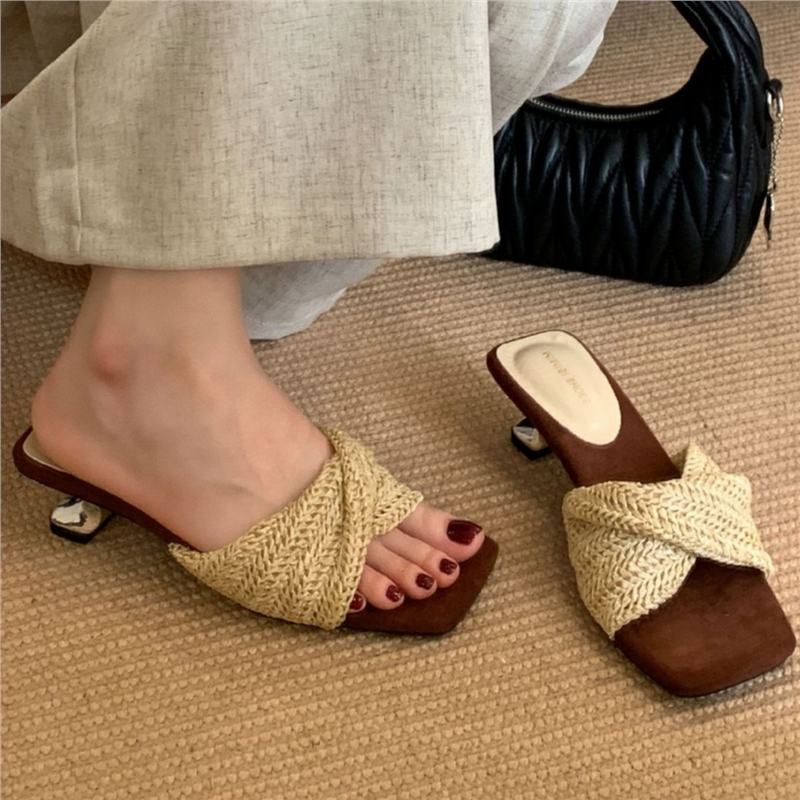 Damen offene Mules mit geflochtenem Design R&B