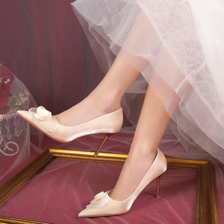 Damen elegante Spitzen-Pumps mit floralem Akzent R&B
