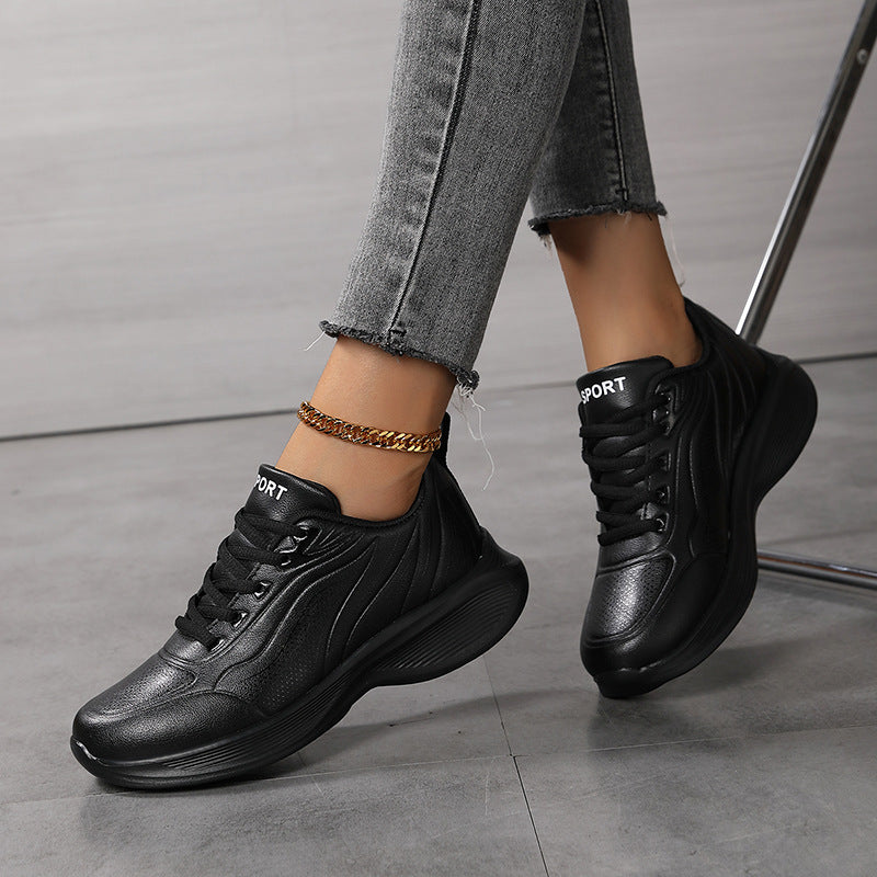 Damen Sportliche Sneaker mit modernem Obermaterial und rutschfester Sohle
