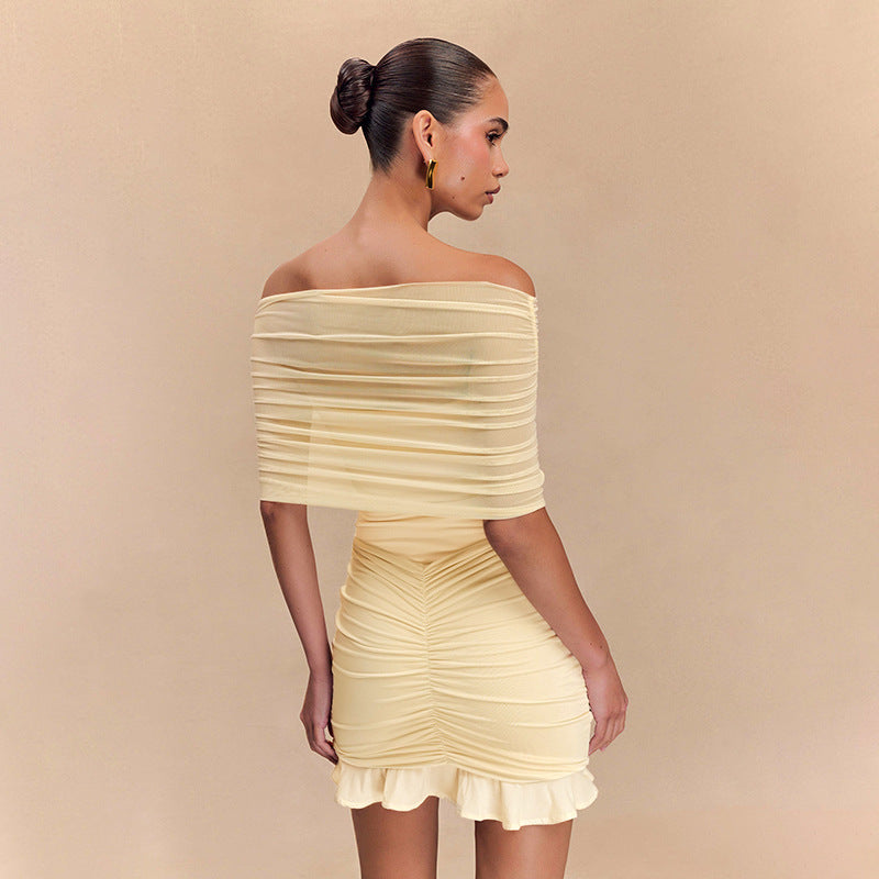 Damen Mini-Wickelkleid mit elegantem Off-Shoulder Design und raffinierten Rüschendetails R&B