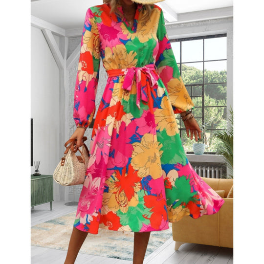 Damen Maxi-Kleid mit floralen Mustern und schwingendem Rock R&B