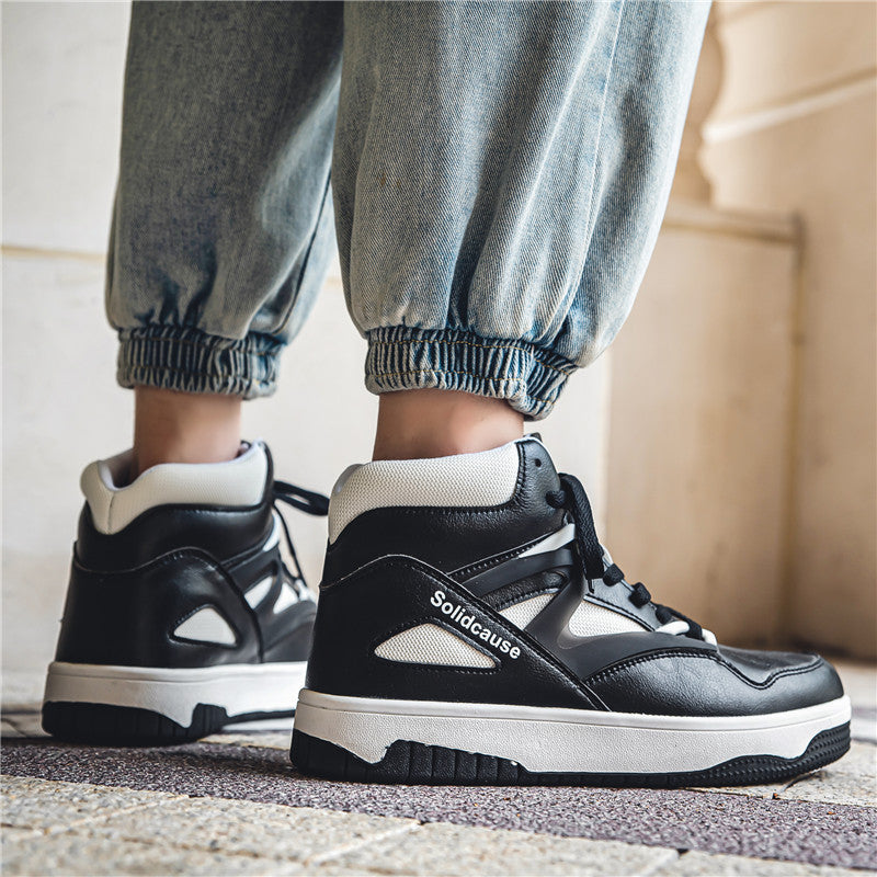Damen Hochwertige Sneakers im traditionellen Basketball-Design