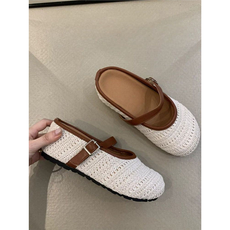 Damen elegante Clogs mit handgearbeitetem Strickmuster und verstellbarem Riemen