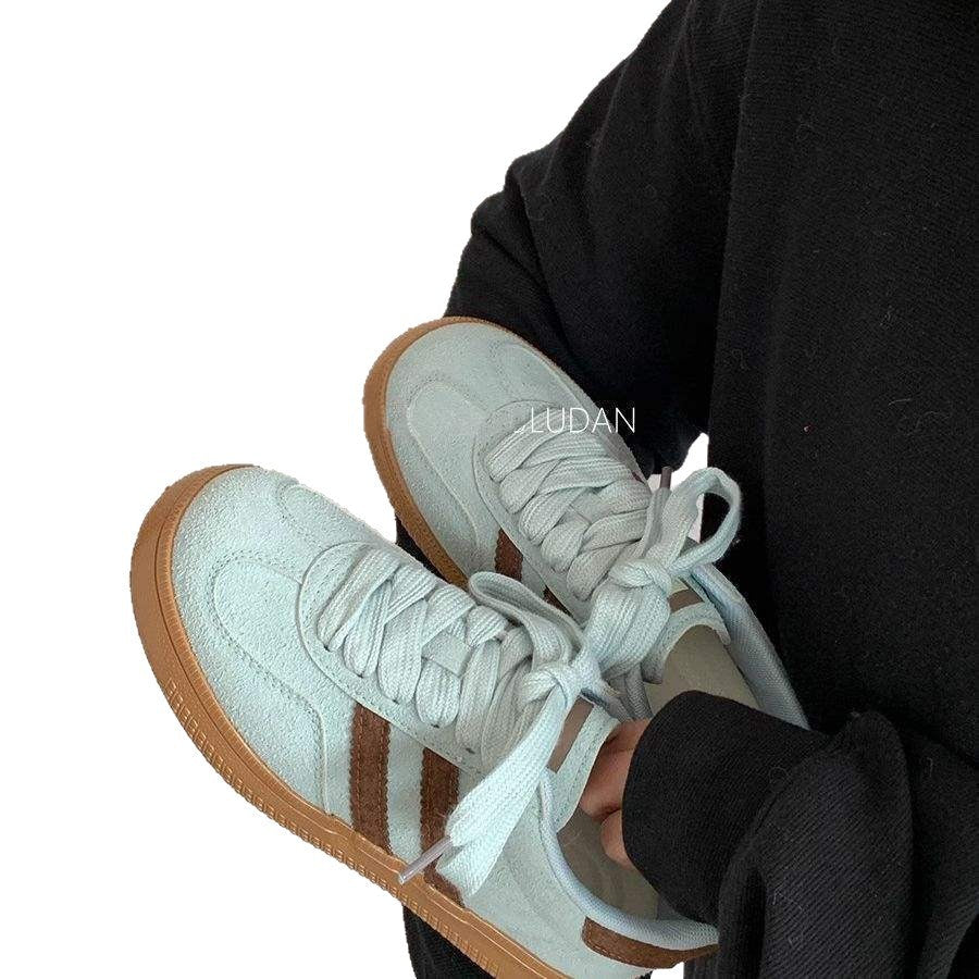 Damen Sportliche Sneakers mit atmungsaktiven Textil-Oberflächen und flexiblem Sohlenprofil
