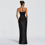 Damen Elegantes Abendkleid mit hohen Kragen und fließendem Schnitt R&B