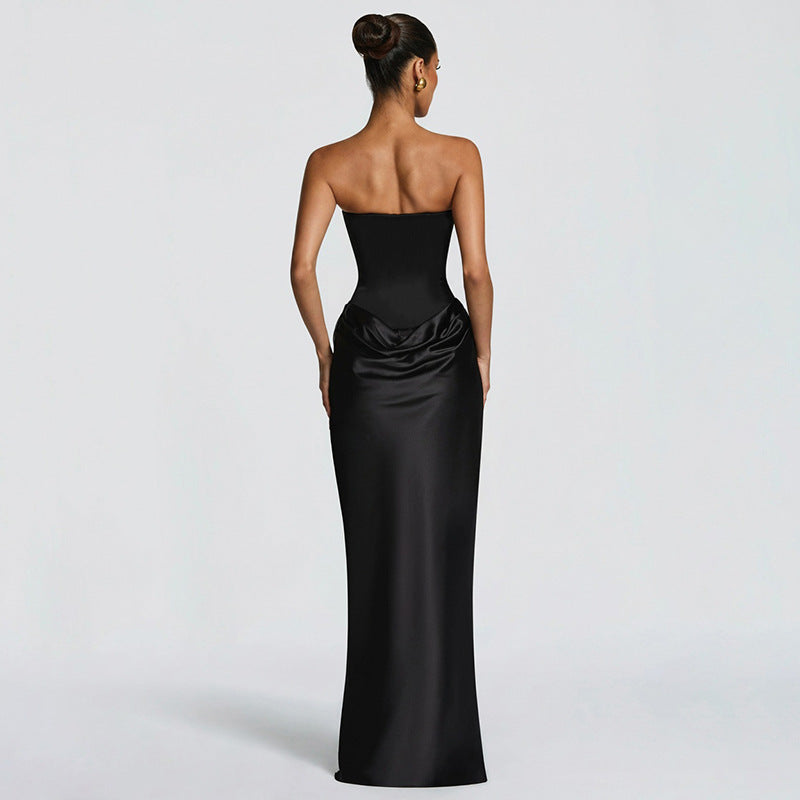 Damen Elegantes Abendkleid mit hohen Kragen und fließendem Schnitt R&B