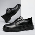 Herren Schnürschuhe im modernen Design