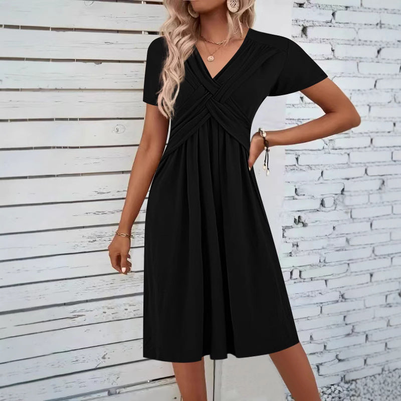 Damen Wickelkleid mit eleganter Faltenstruktur und kurzen Ärmeln