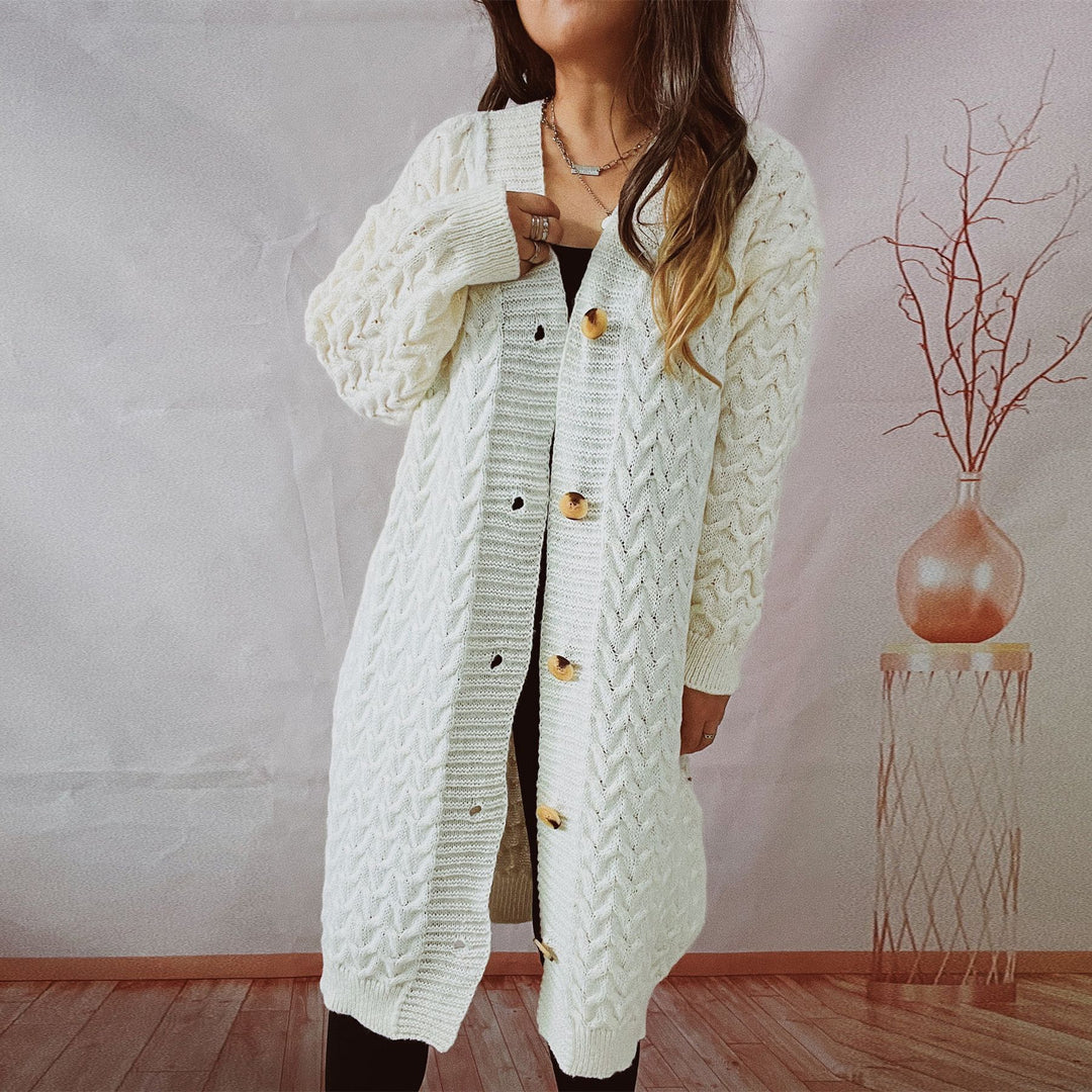 Damen Strickjacke mit strukturierter Zopfstrickoptik und dekorativen Knopfdetails R&B