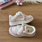 Damen Komfortable Sneakers mit atmungsaktiver Mesh-Decksohle und modischen Akzenten