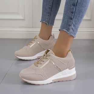Damen Sportliche Sneakers mit perforierter Oberfläche und modischem Metallic-Detail R&B