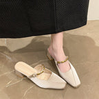 Damen elegante Slingback-Mules mit dekorativen Kettenakzenten