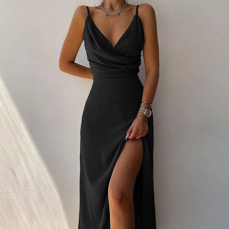 R&B | Kleid mit Hosenträgern und V-Ausschnitt mit geteiltem Print